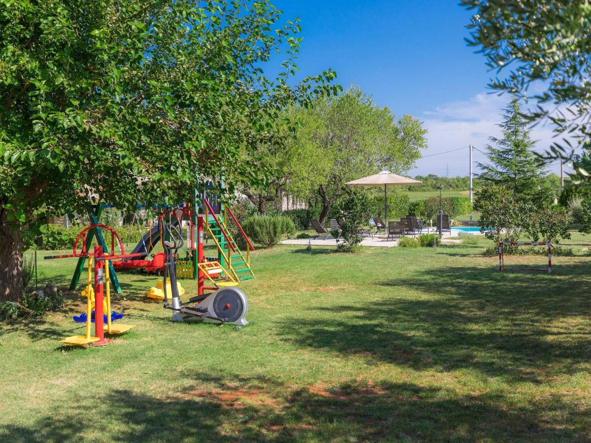 Holiday Home Bozac - VOJ100 Vodnjan Dış mekan fotoğraf