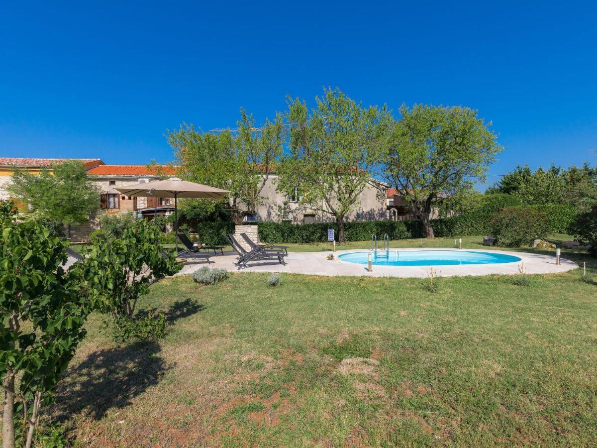 Holiday Home Bozac - VOJ100 Vodnjan Dış mekan fotoğraf