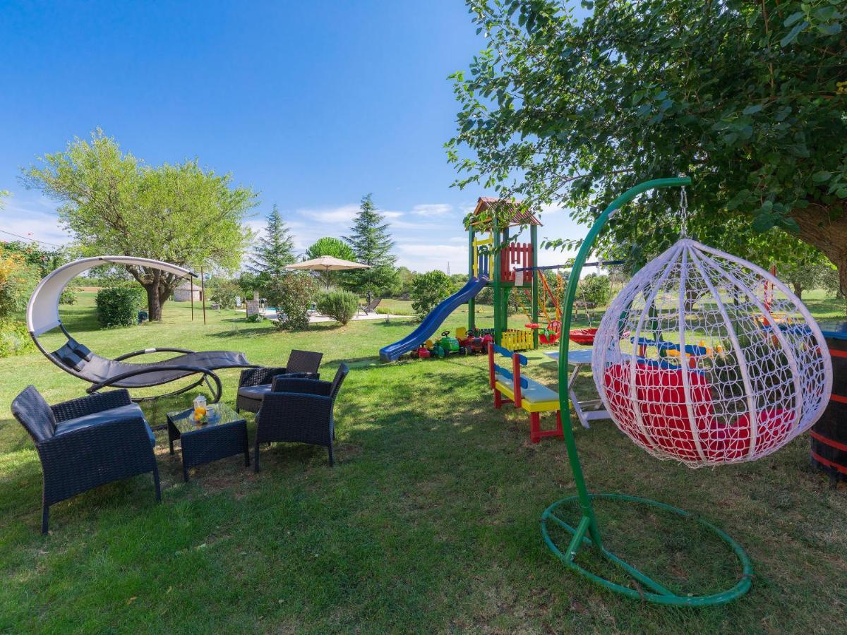Holiday Home Bozac - VOJ100 Vodnjan Dış mekan fotoğraf